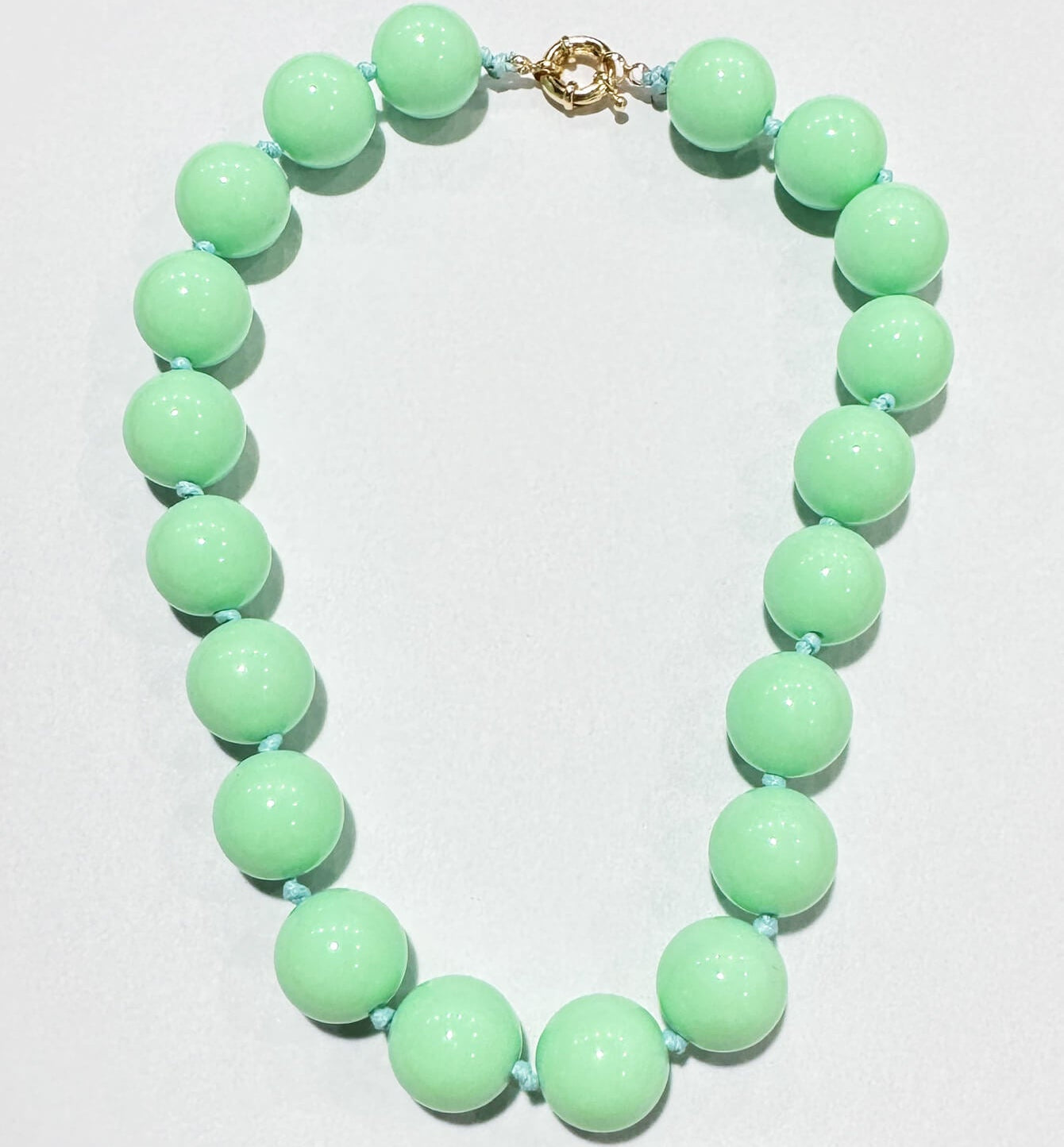 Chic Mint Green Acrylic Bead choker Necklace - Minimalist Summer Style