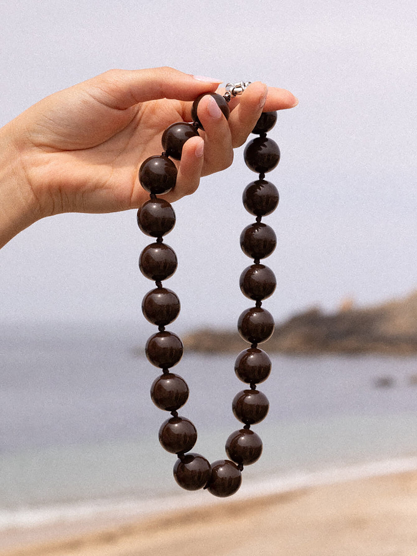 Chic Black Acrylic Bead choker Necklace