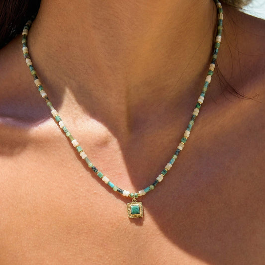 Summer Natural Stone Beaded Choker Necklace - Fresh Green Boho Chic