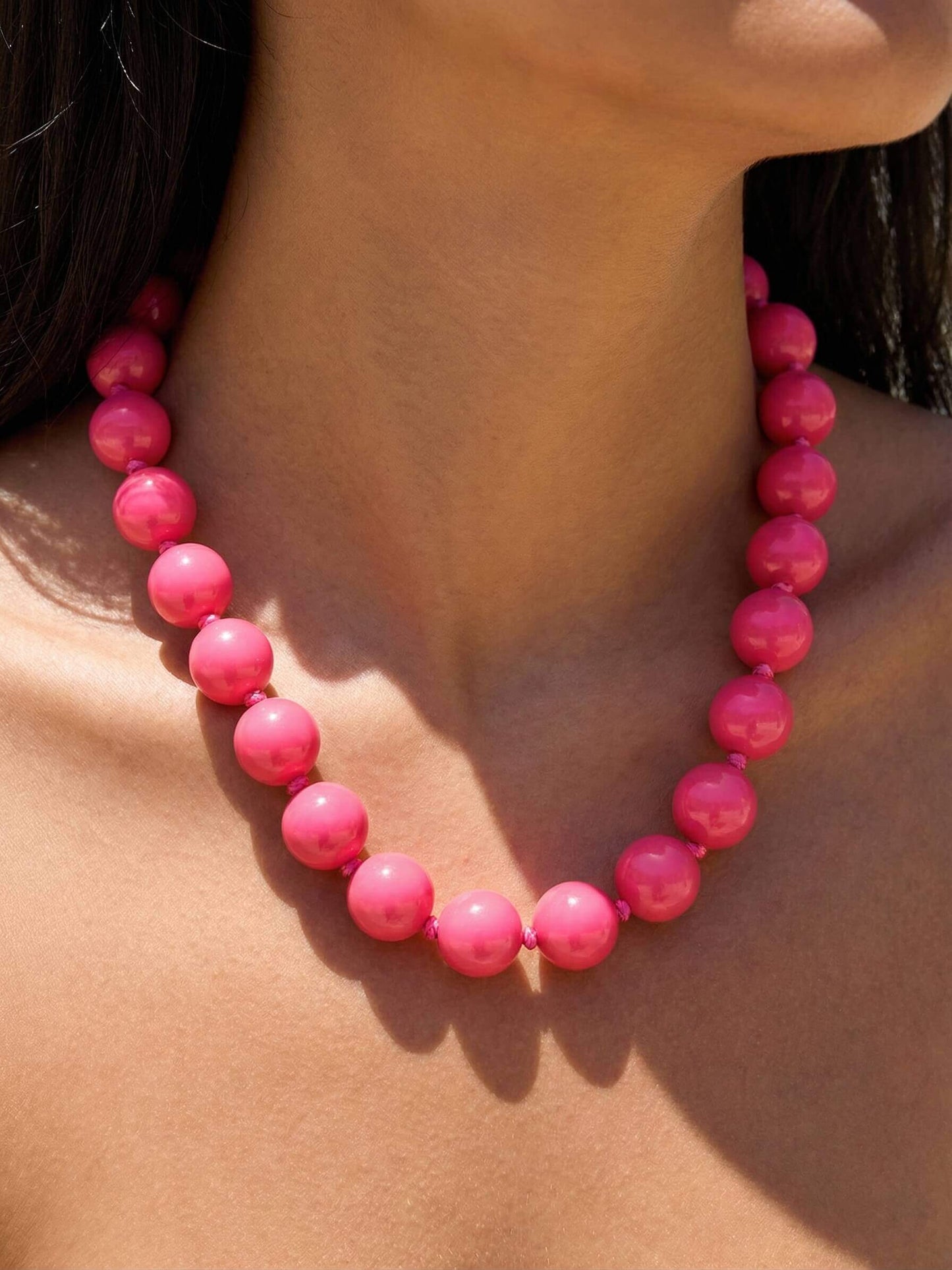 Chic Magenta Acrylic Bead choker Necklace